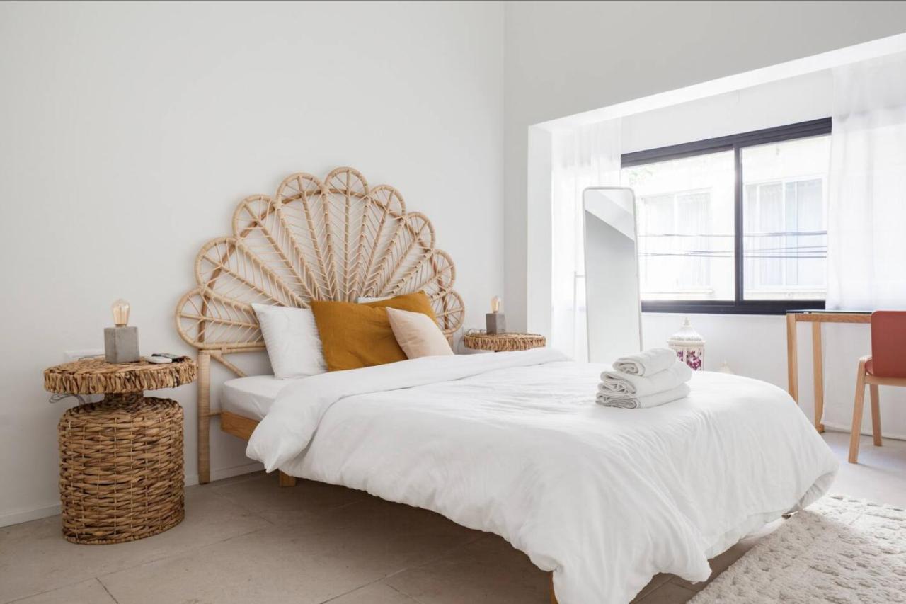 Renovated Large 3Rm Apartment 5 Min From The Beach Tel Aviv Exteriör bild