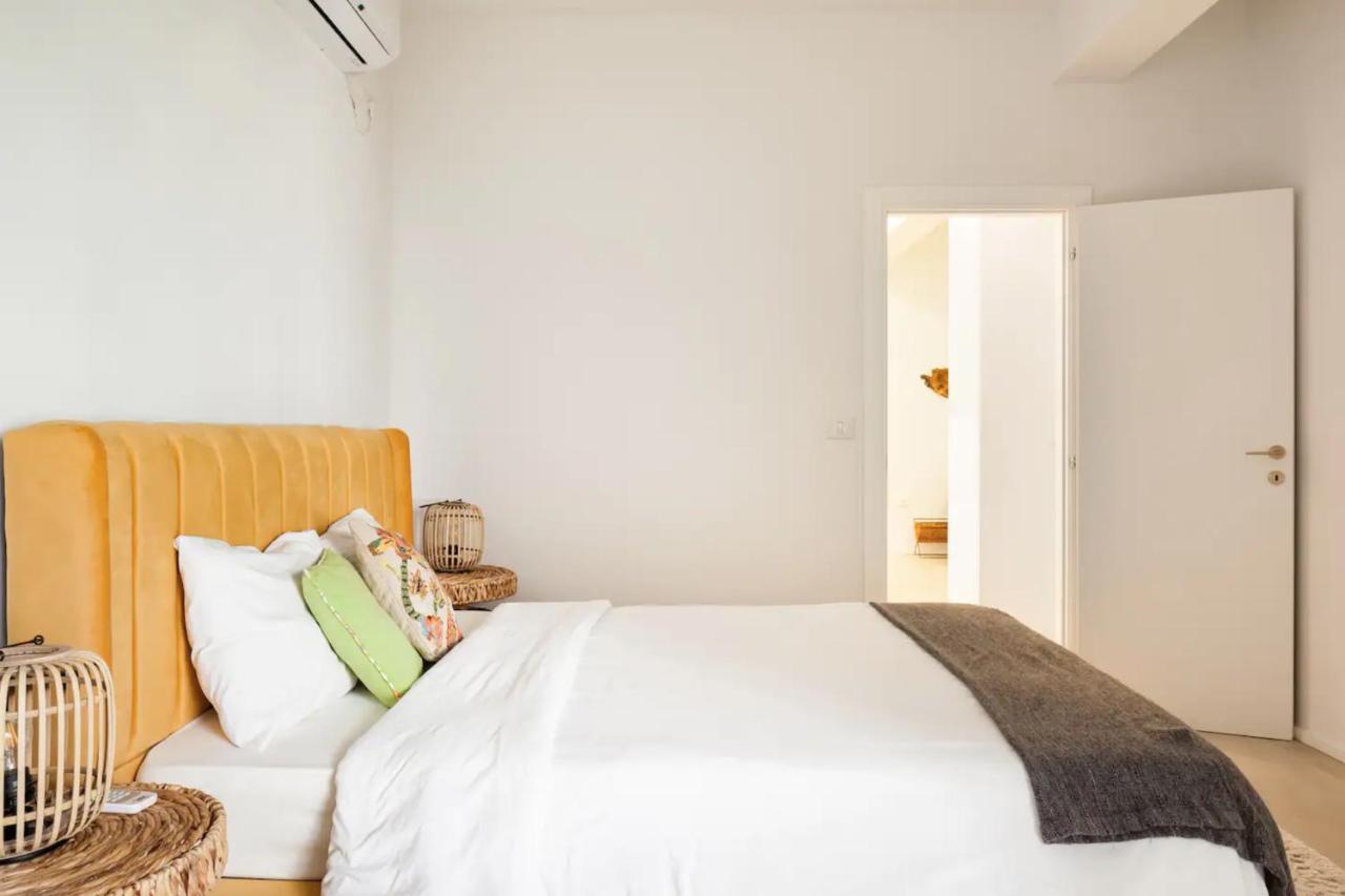 Renovated Large 3Rm Apartment 5 Min From The Beach Tel Aviv Exteriör bild