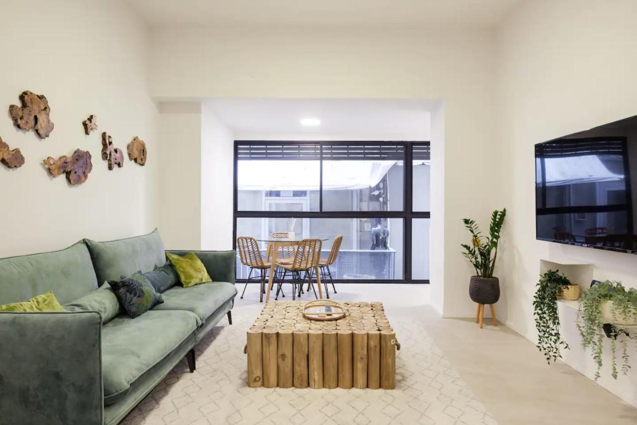 Renovated Large 3Rm Apartment 5 Min From The Beach Tel Aviv Exteriör bild